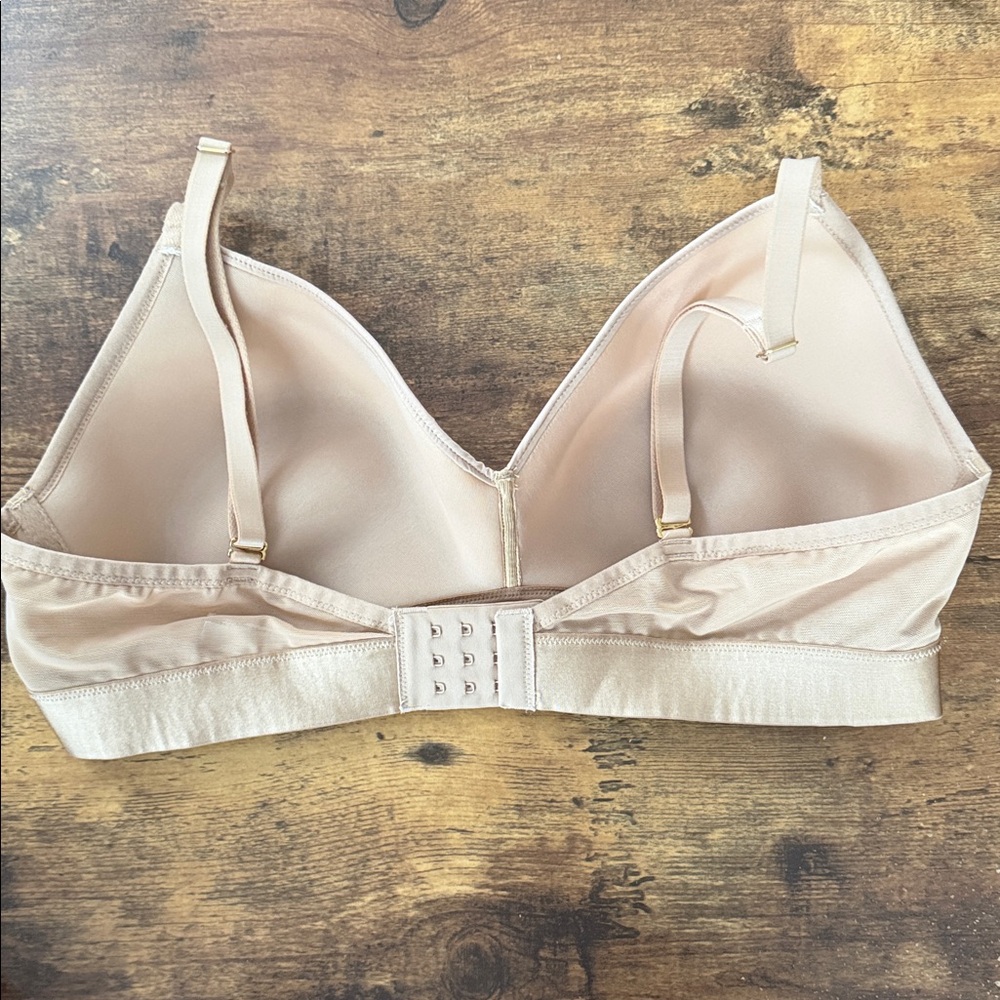 Soma Lightest Lift Wireless Bra - Picture 4 of 7
